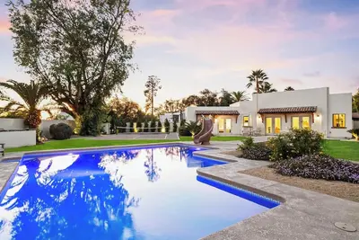 Image de Private Pueblo Casita w/Pool, Hot Tub & Pickleball
