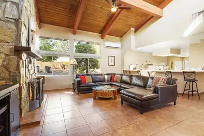Image de Experience luxury at Sedona Native Spirit, a spacious 3br home in West Sedona.