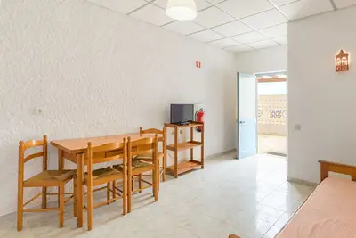 Image de Appartement 'Apartamento C' avec vue sur la mer, piscine partagée et Wi-Fi