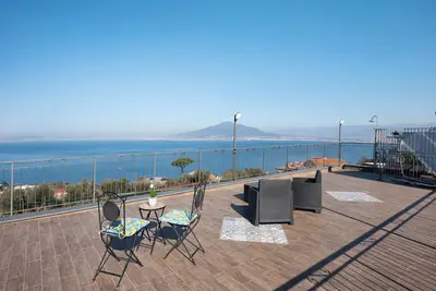 Image de Maison de vacances 'Casa Vacanza Il Casale Del Sole' avec vue sur la mer, Wi-Fi et climatisation