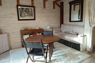 Image de Suite Supérieur avec accès plain-pied indépendant, terrasse avec vue sur le jardin, wifi