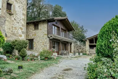 Image de Maison de vacances 'La Cabanya De La Rovira' avec vue sur la montagne, terrasse et Wi-Fi