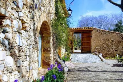 Image de Maison de campagne \"Miramar\" avec vue sur les montagnes, piscine partagée et Wi-Fi