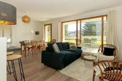 Image de Appartement \"Gentiane\" avec vue sur les montagnes, terrasse privée et Wi-Fi