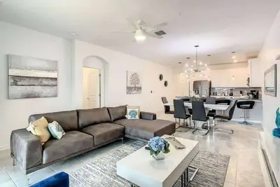 Image de Magical Disney-Themed Townhome in ChampionsGate