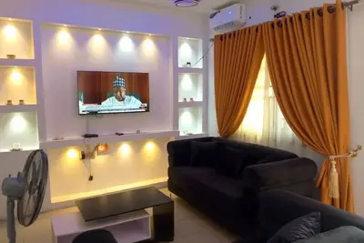 Image de 2 Bed-Sleeps 4-Free Parking-AirCon-3