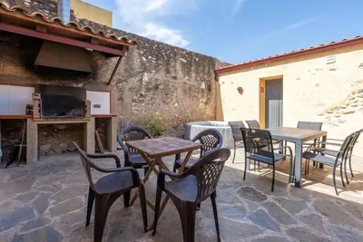 Image de Maison historique avec barbecue à 15min plage Tgn