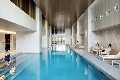 Image de Parkview on West Side Place with Balcony, Pool, Sauna and Gym