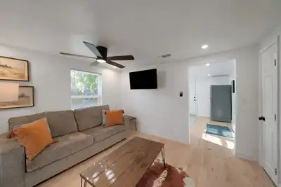 Image de Walk To A-Train, Mins To Twu & Unt 2br In Denton