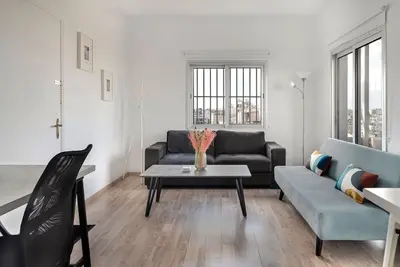 Image de Phaedrus Living: Larnaca Harbour Heights