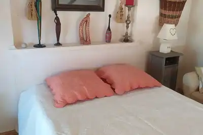 Image de Homerez - Studio confortable à Veyras avec jardin et piscine