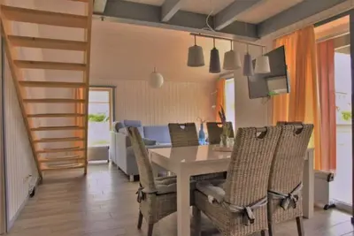 Image de Chalet Müritz avec Marina et Sports Nautiques