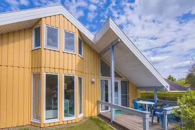 Image de Maison au bord du lac Granzower avec spa