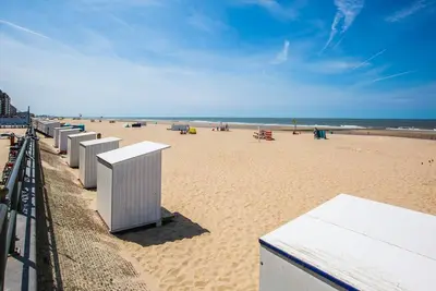 Image de Studio spacieux près du front de mer