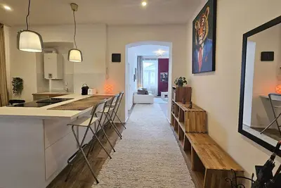 Image de Red Palm - 100m2, stylish, central, cozy