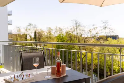 Image de Vacation apartment close to the beach with sauna right on the North Sea - for the perfect fam