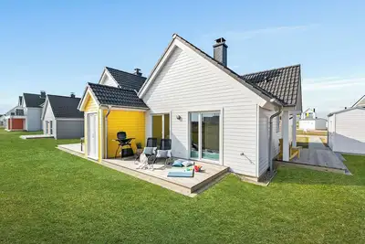 Image de Strandkinder - infrared sauna, whirlpool, terrace, fireplace, parking space