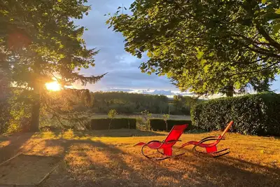 Image de Gîte écologique familial en campagne, idéal pour sports et nature
