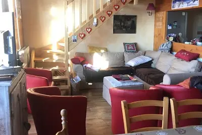 Image de Duplex lumineux au cœur de la Rosière avec balcon et parking