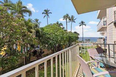 Image de Kamaole Nalu #202 – Oceanfront Comfort and Scenic Beauty
