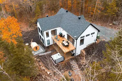 Image de Le NaturÔzen | Chalet neuf avec Spa et Sauna