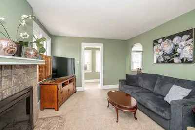 Image de Lakeside Landing – Modern & Chic 3br Retreat