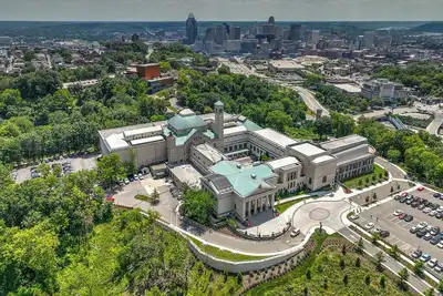 Image de The Queen of The Queen City
