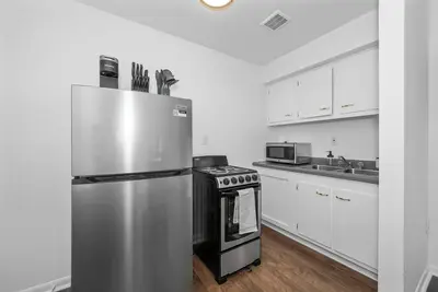 Image de Northside Suites – 4 Apartments!