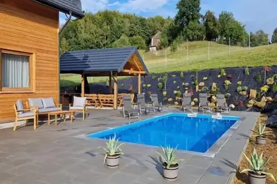Image de Maison de vacances avec piscine pour 6 personnes.