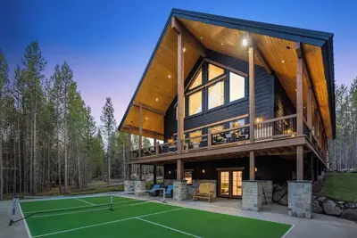 Image de Midnight Pines Lodge+HotTub+Cent Ac+20mYellowstone