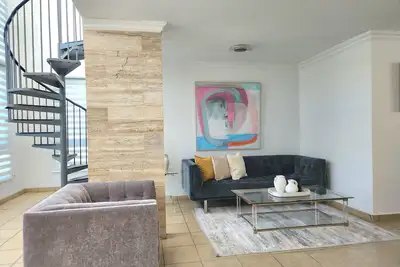 3 Br/ Wifi Penthouse/ Beach And Pools In Aquatika