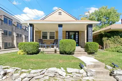 Image de The Mk church house, located in the heart of historic Meridian-Kessler, In