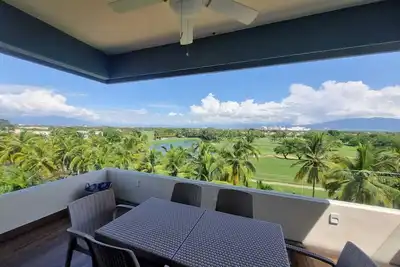 Image de New apartment in the marina 5 minutes from the beach