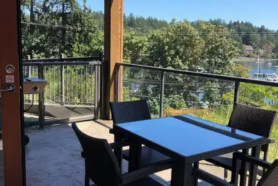 Image de Great getaway on Salt Spring Island - Full 2bdrm Condo - Unit103