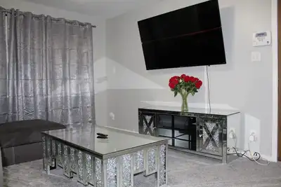Image de Charming 3-bedroom house in Calumet City with WiFi and Ac