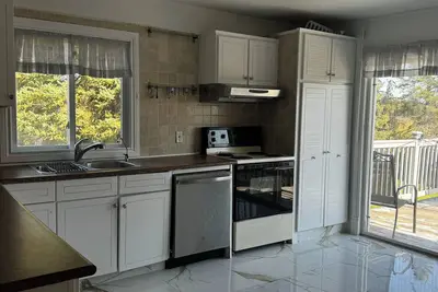 Image de 3-bedroom house in charming King City with Ac, WiFi. Enjoy your stay
