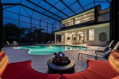 The Galactic Palace-Tt201