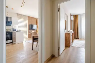 Image de Deluxe One bedroom Suite 2 A\/C Wifi Parking Mai21\n\n
