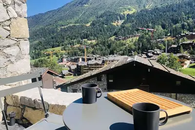 Image de La Cachette 20 - Joli deux pièces entièrement rénové en 2025, ski aux pieds