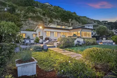 Image de Salty Sunrise By the Sea