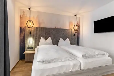Appartement \"Grauzone Grossarl Nr. 5 Mountain\" avec vue sur les montagnes, terrasse privée et Wi-Fi