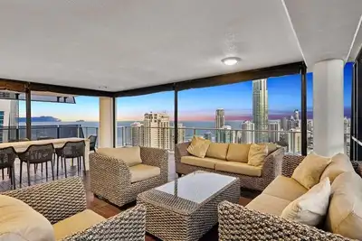 Image de Expansive ocean views from luxury Sub-Penthouse