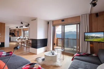 Image de Duplex spacieux ski aux pieds avec vue imprenable
