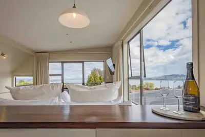 Image de Rokino Lake house A+ Location and Views for the family holiday