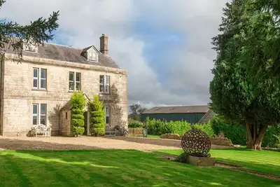 Image de The Manor - sleeps 12 guests  in 6 bedrooms
