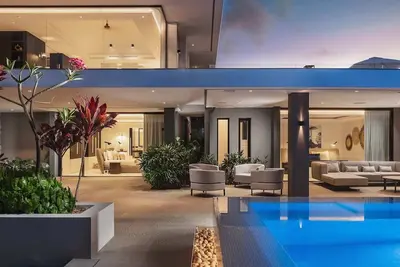 Image de Four-Bedroom Villa with Pool and Fitness Room