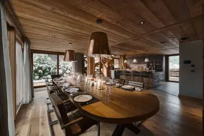 Image de Hunter Chalets - Lodge des Nants - Fully Catered