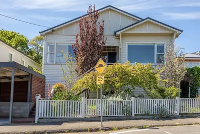 Image de Hollybrooke Cottage, prestige suburb in Launceston