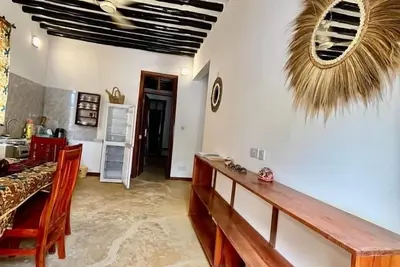 Image de Elegant Room with Private Bathroom