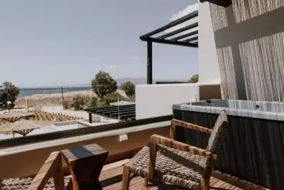 Image de Penthouse Suite With Private Jacuzzi (no access to swimming pool)